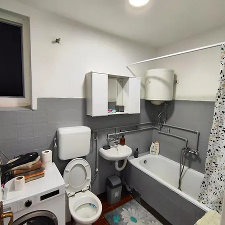Apartman Ruza *